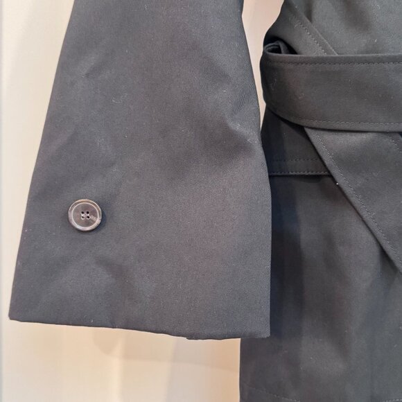 Banana Republic Water Resistant Timeless Trench - Picture 5 of 14